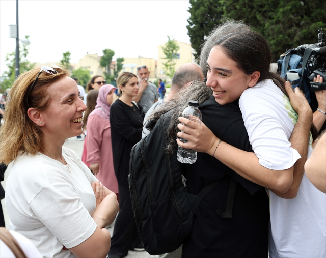 Son Dakika: YKS temel soru kitapçıkları ve cevap anahtarları erişime açıldı