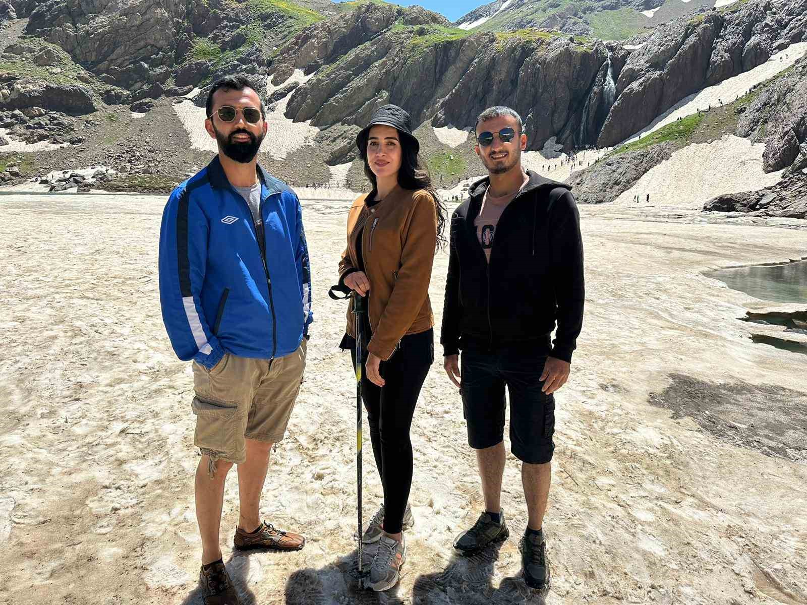 Hakkari’de terörden temizlenen Cilo Dağları ve Sat Buzul Gölleri’ne yoğun ilgi