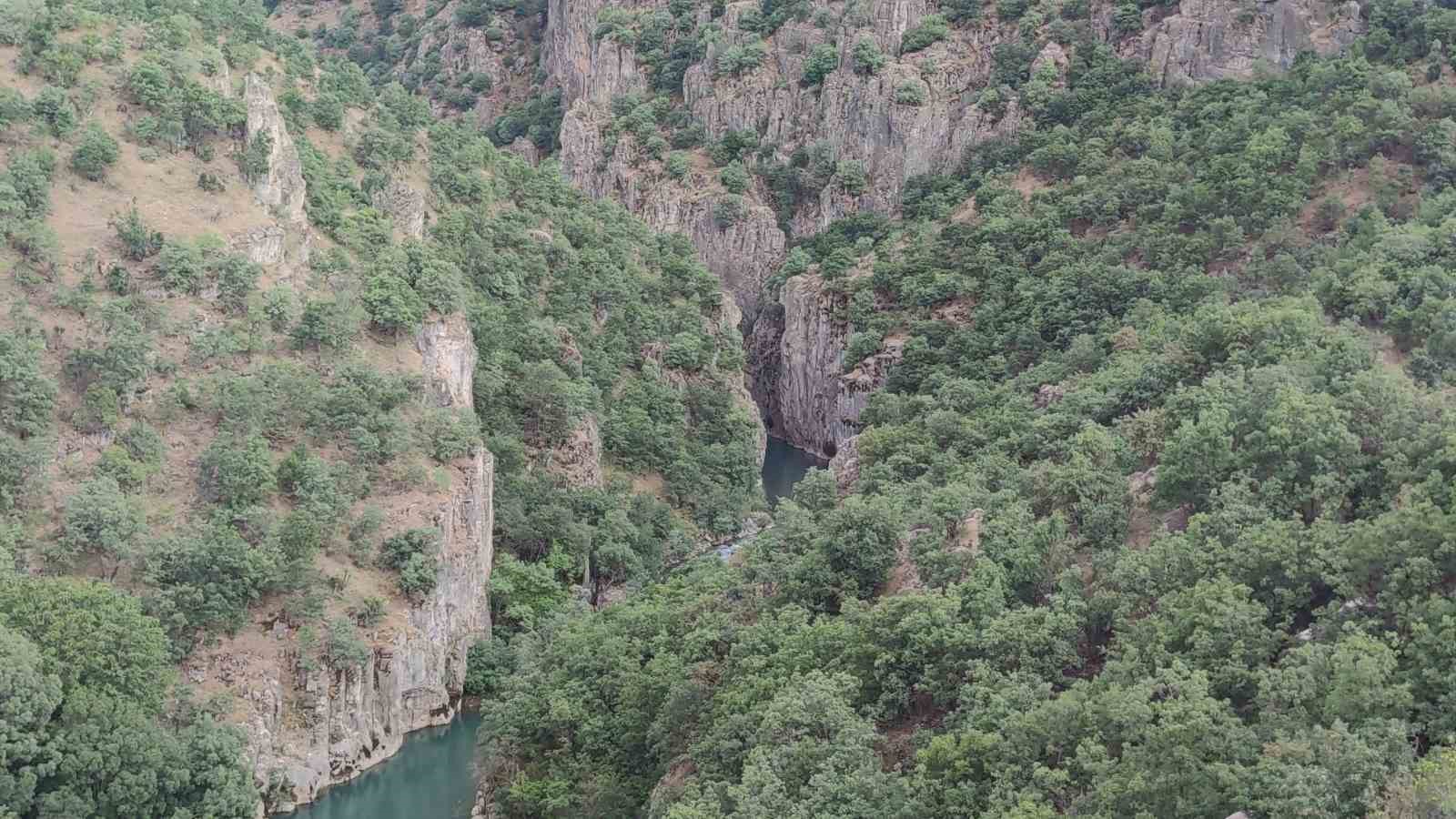 Mesiro kanyonu ve mağarası ziyaretçilerini bekliyor