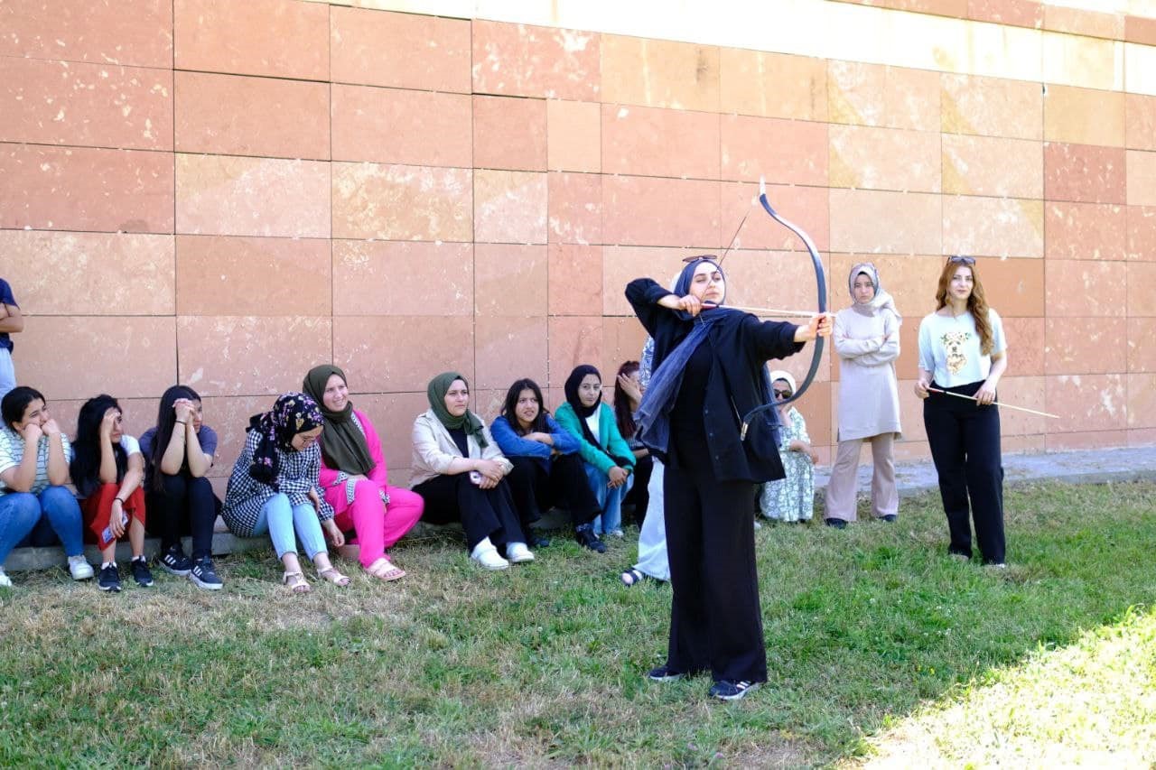 Van Gölü kıyısında 5 bin genç kamp yapacak