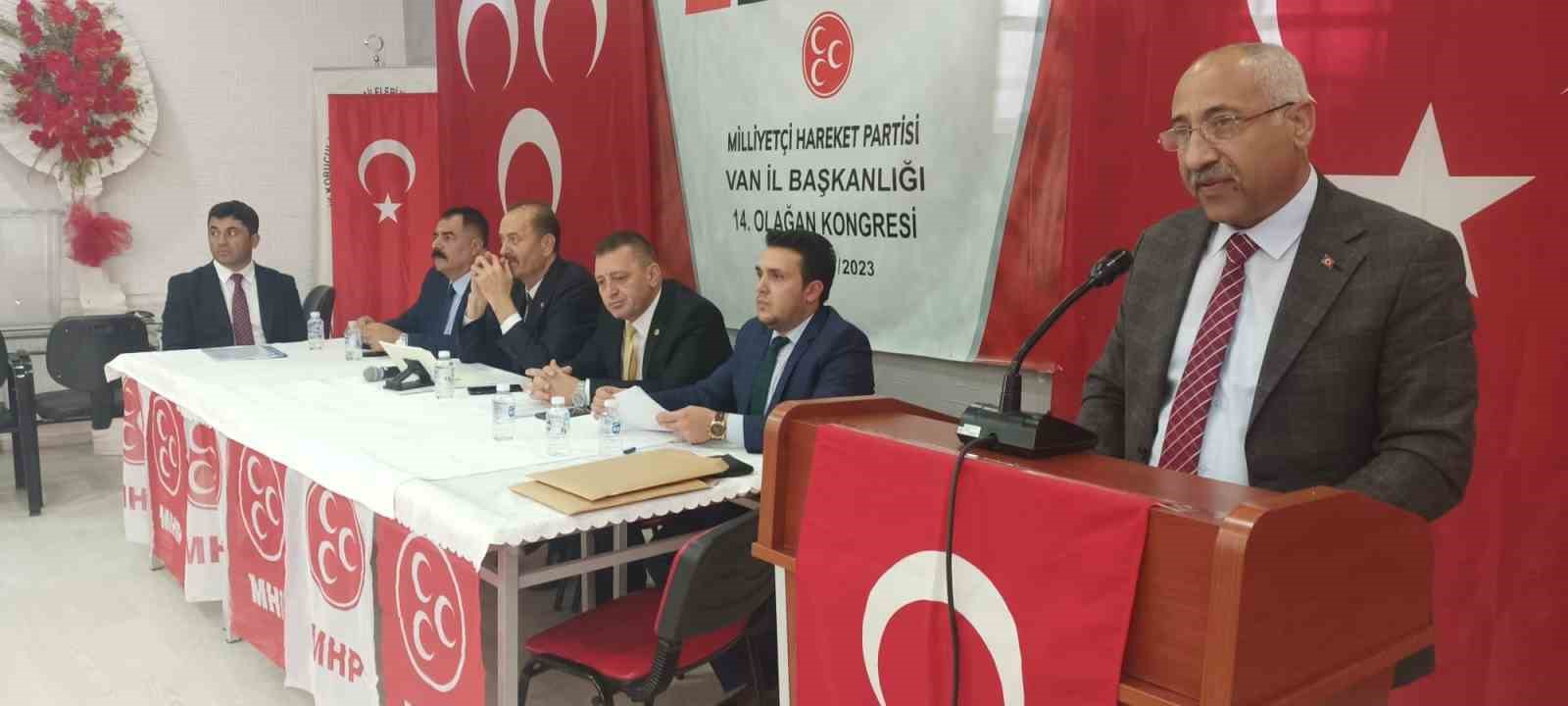 MHP Van İl Başkanı Güngöralp güven tazeledi