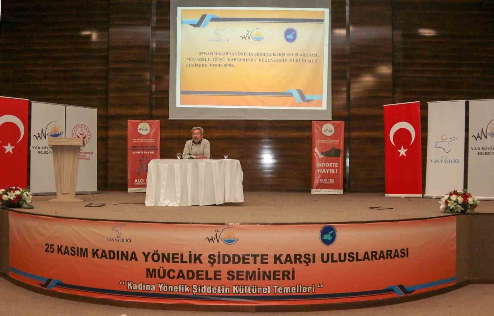 Van’da ‘Kadına Yönelik Şiddetle Mücadele Semineri’ düzenlendi