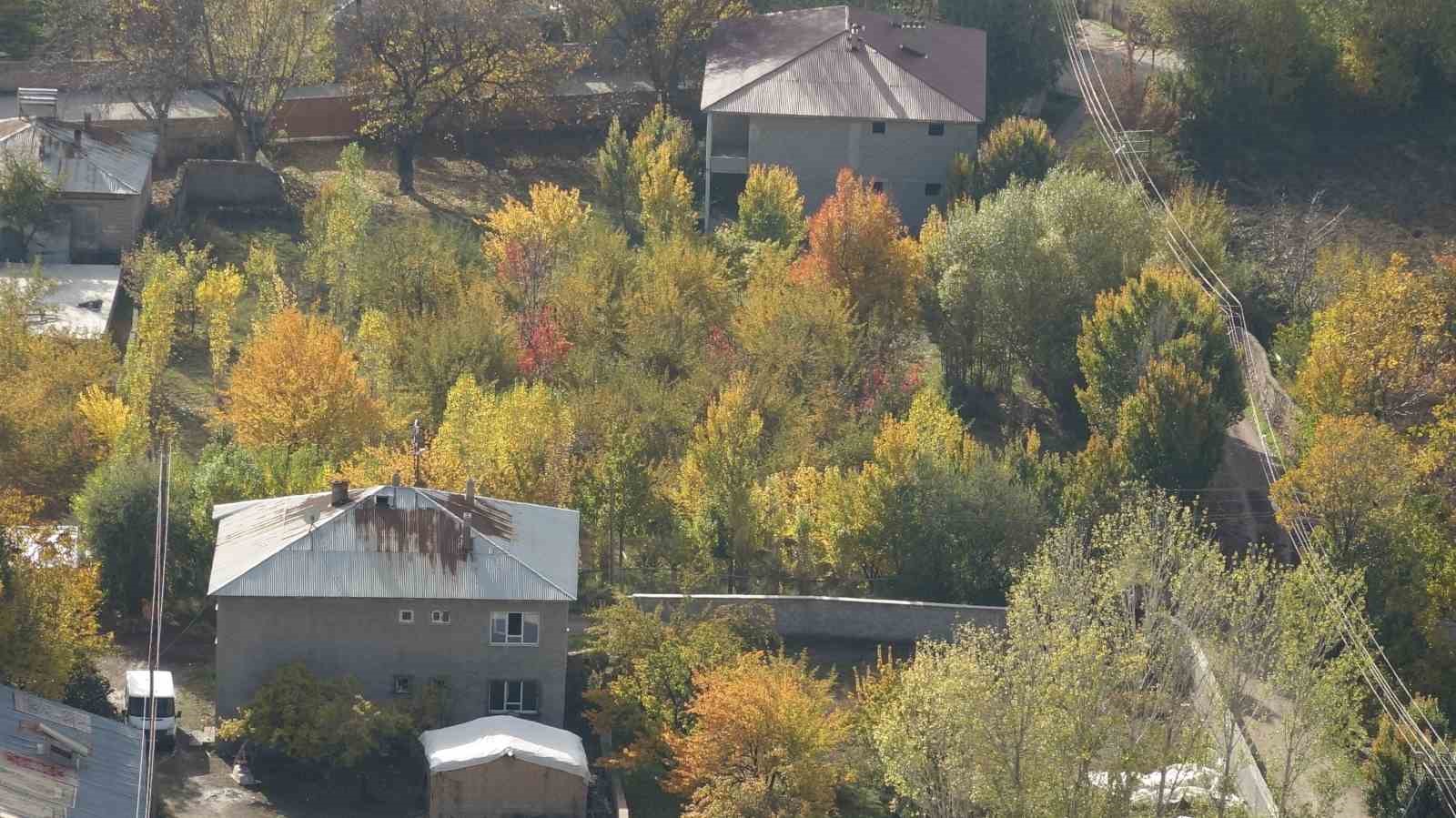 Erciş’te sonbahar güzelliği