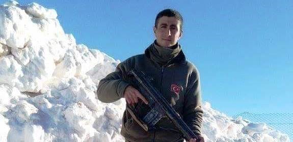 Çatışmada yaralanan asker Van’da şehit oldu