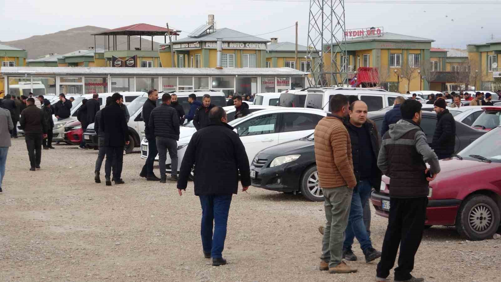 Van’da ikinci el araç fiyatlarında düşüş devam ediyor