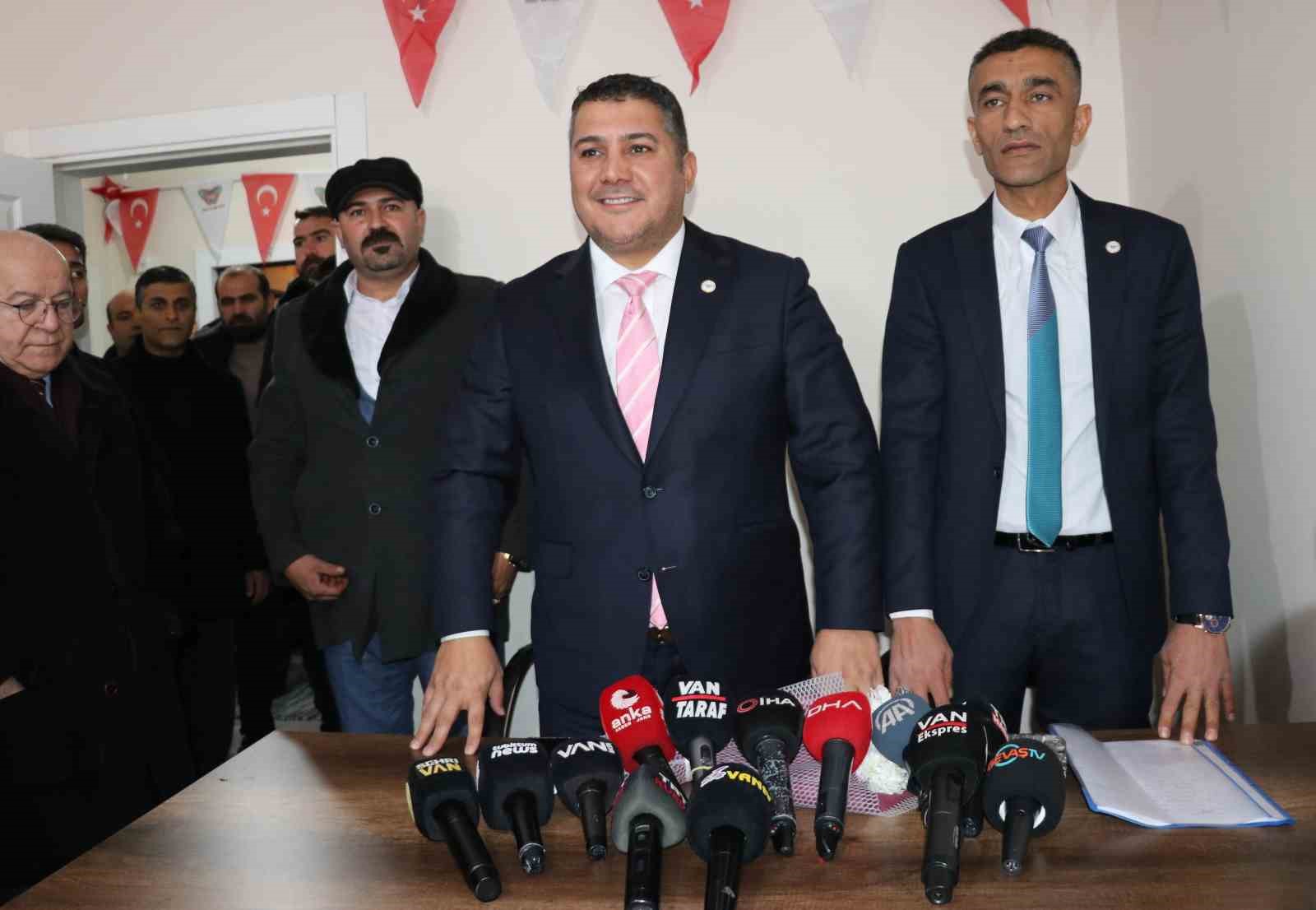 Milli ve Yerli Parti Van İl Başkanlığı açıldı