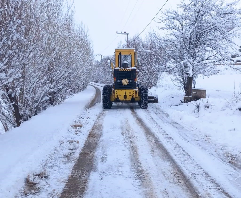 Van’da hasta kurtarma ve kar mesaisi