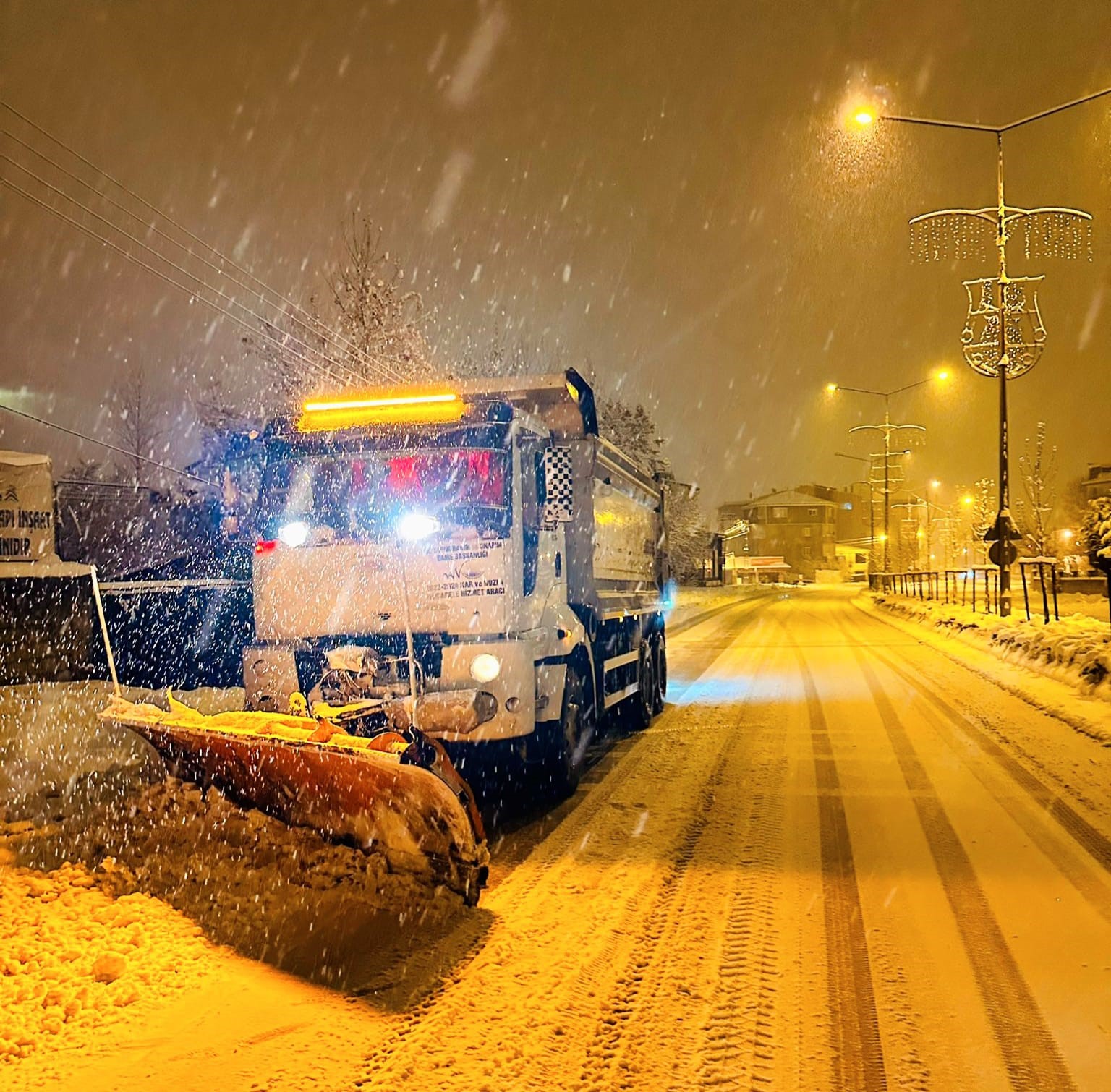 Van’da hasta kurtarma ve kar mesaisi