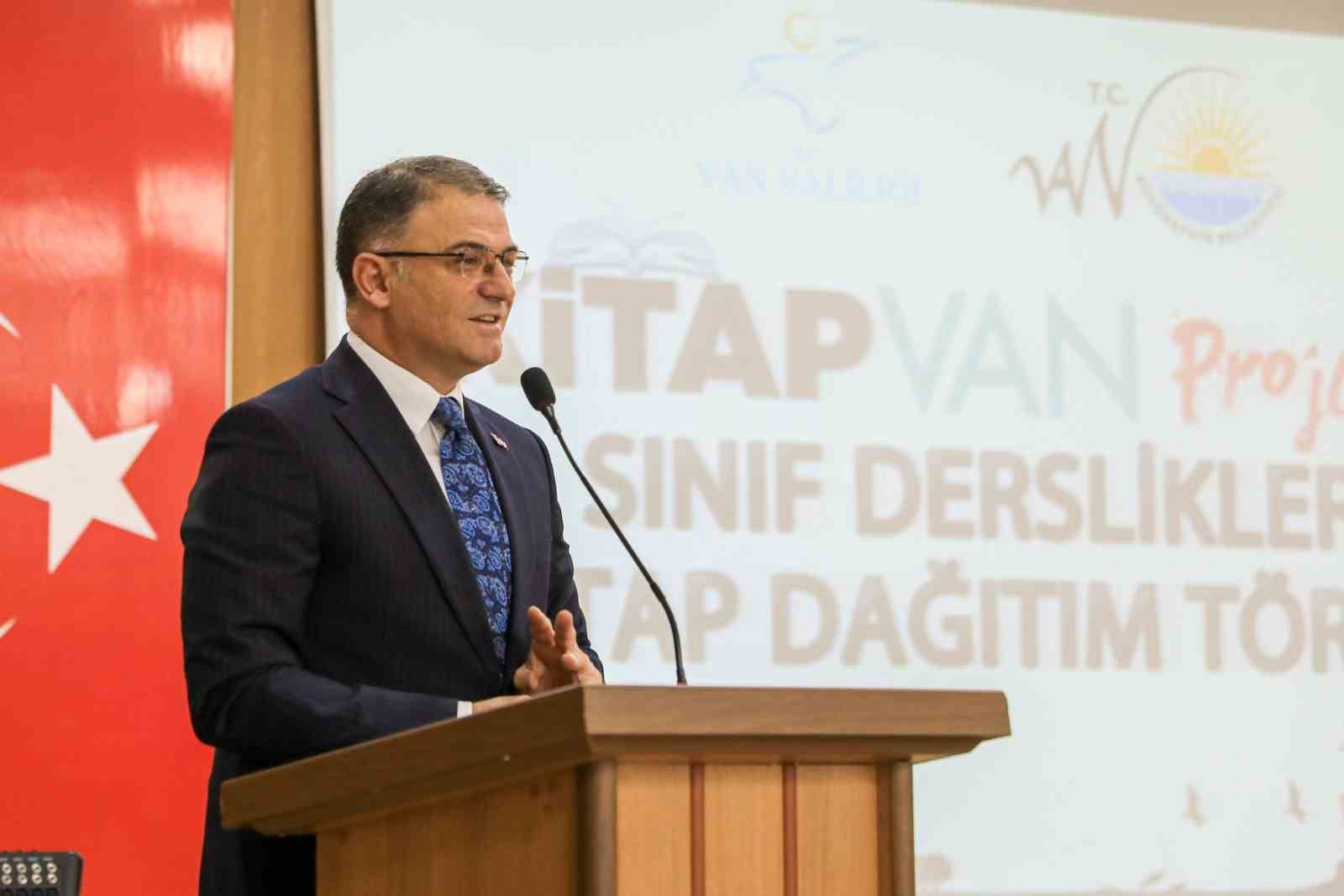 Van’da kitap dağıtım lansmanı yapıldı