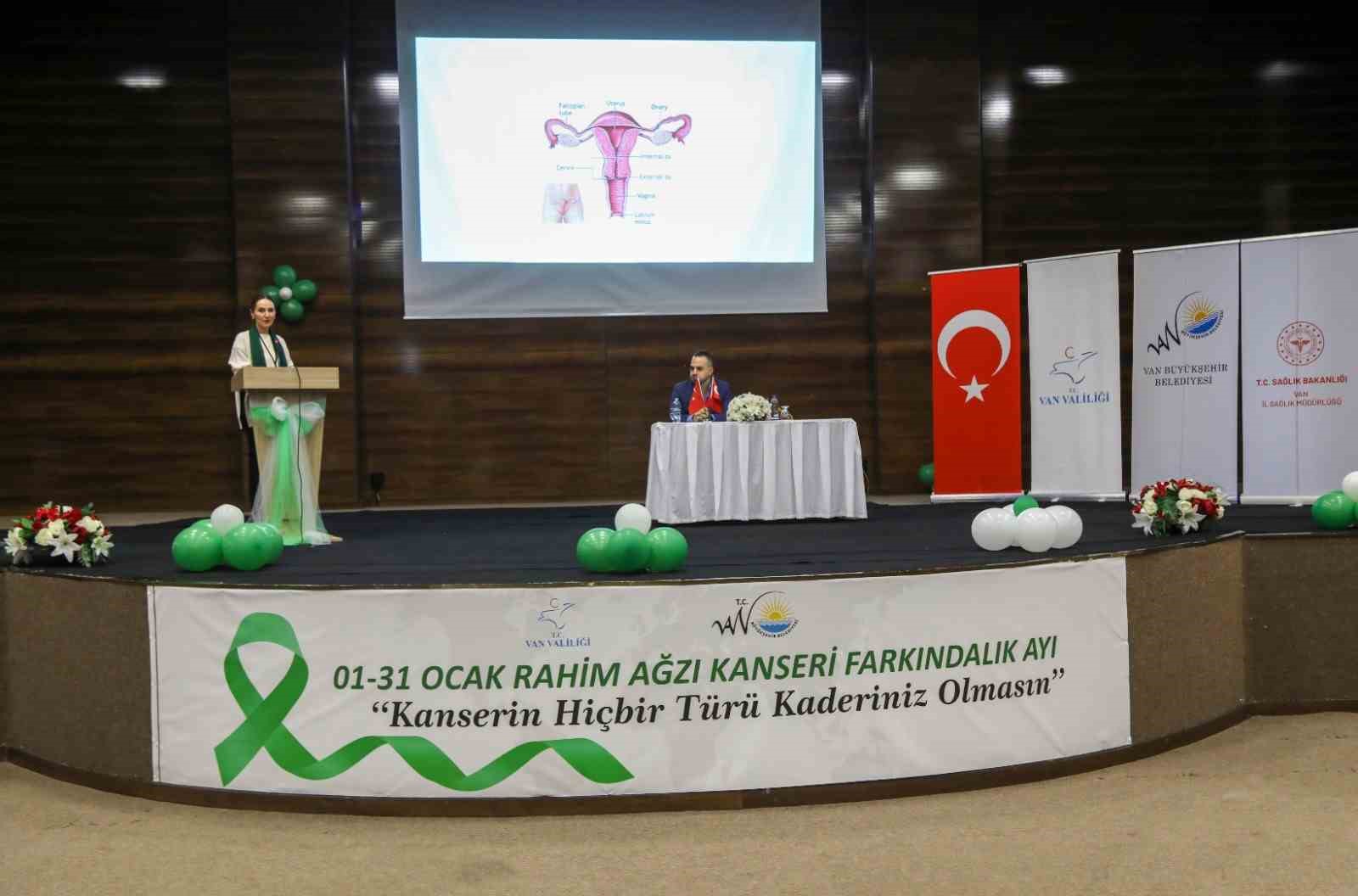 Van Büyükşehir Belediyesi ’Rahim Ağzı Kanseri’ semineri düzenledi