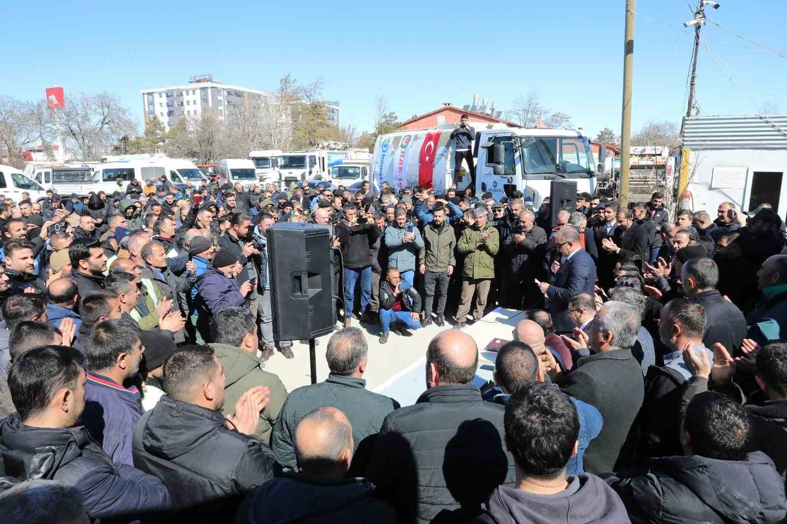 İpekyolu Belediyesinden işçilerine büyük zam