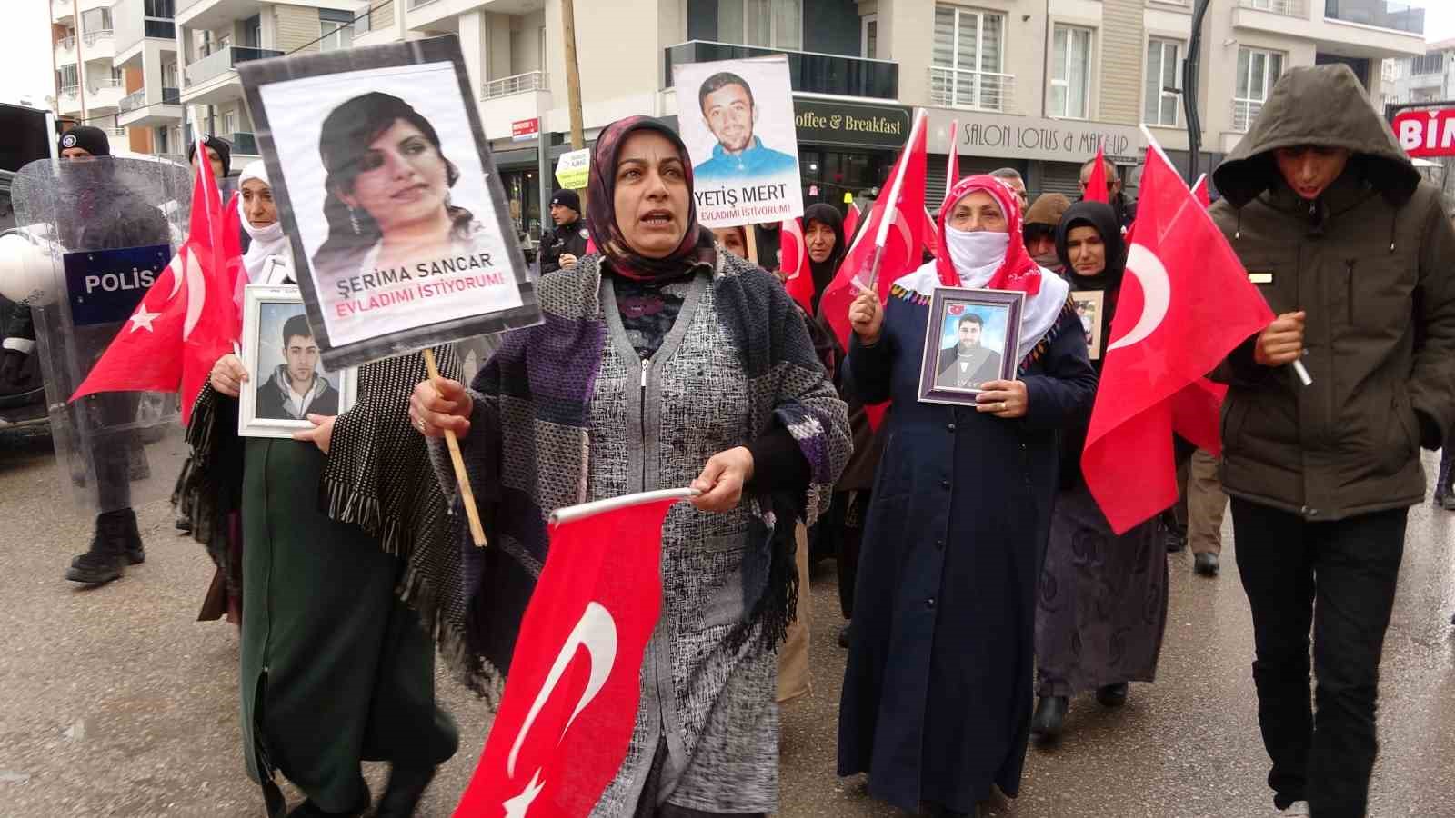 Evladı PKK tarafından kaçırılan anne: “Kızım burada olsaydı arayıp Kadınlar Günü’nü kutlayacaktım”