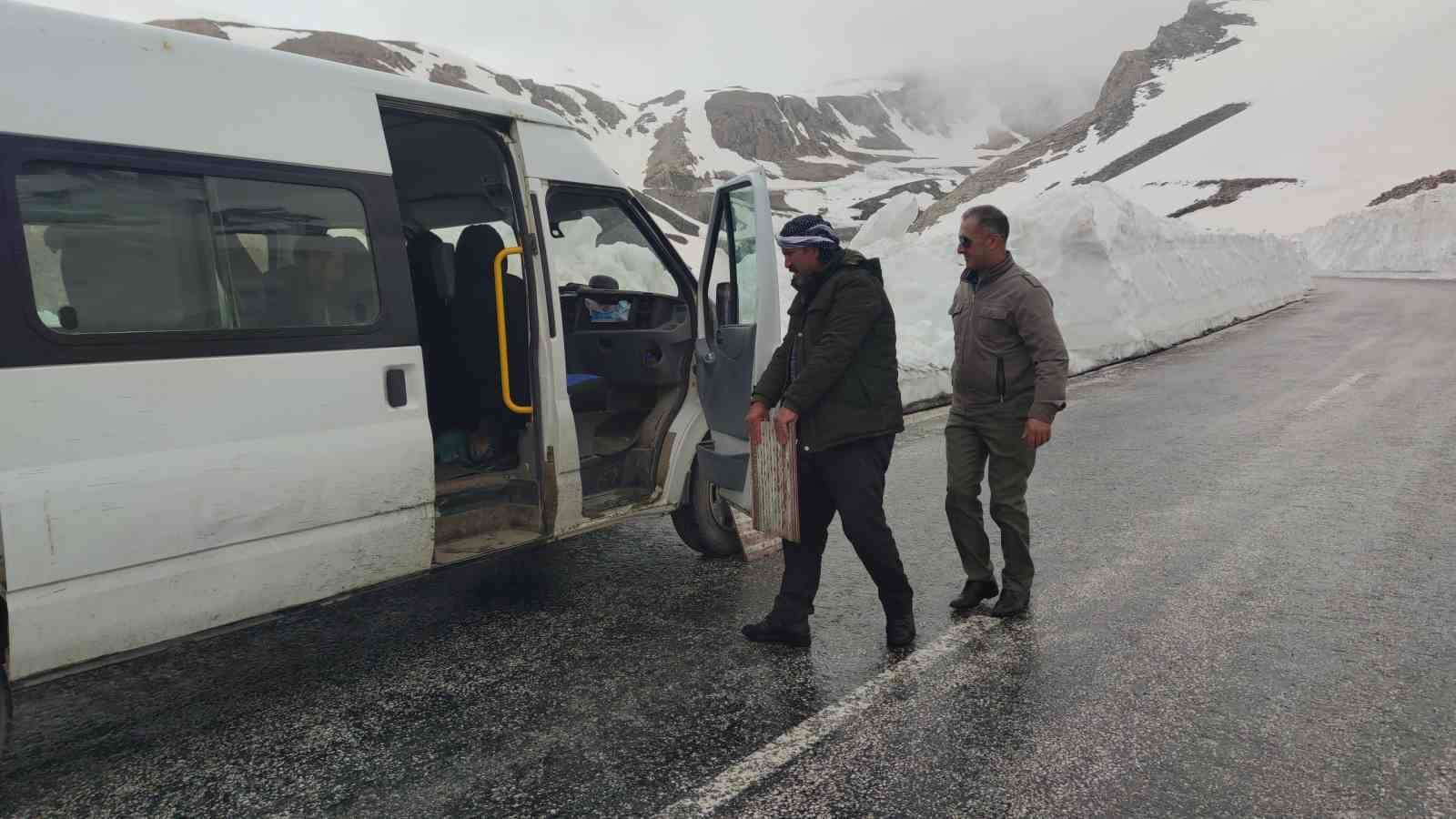 Osman Küncü, minibüsün çığ altında kaldığı günü anlattı