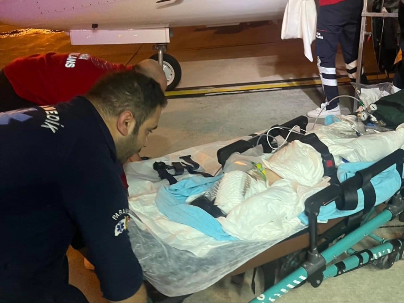 Van’da 6 yaşındaki çocuk hasta için ambulans uçak havalandı