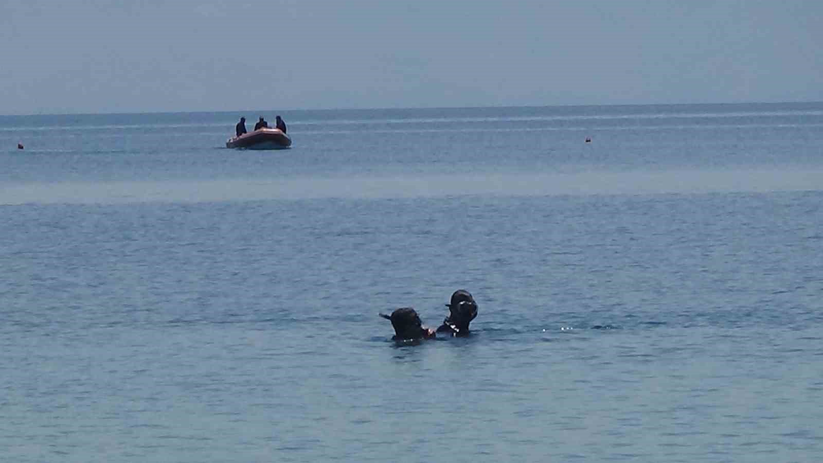 Van Gölü’nde kaybolan şahıs Rov ve Sonar cihazları ile aranıyor