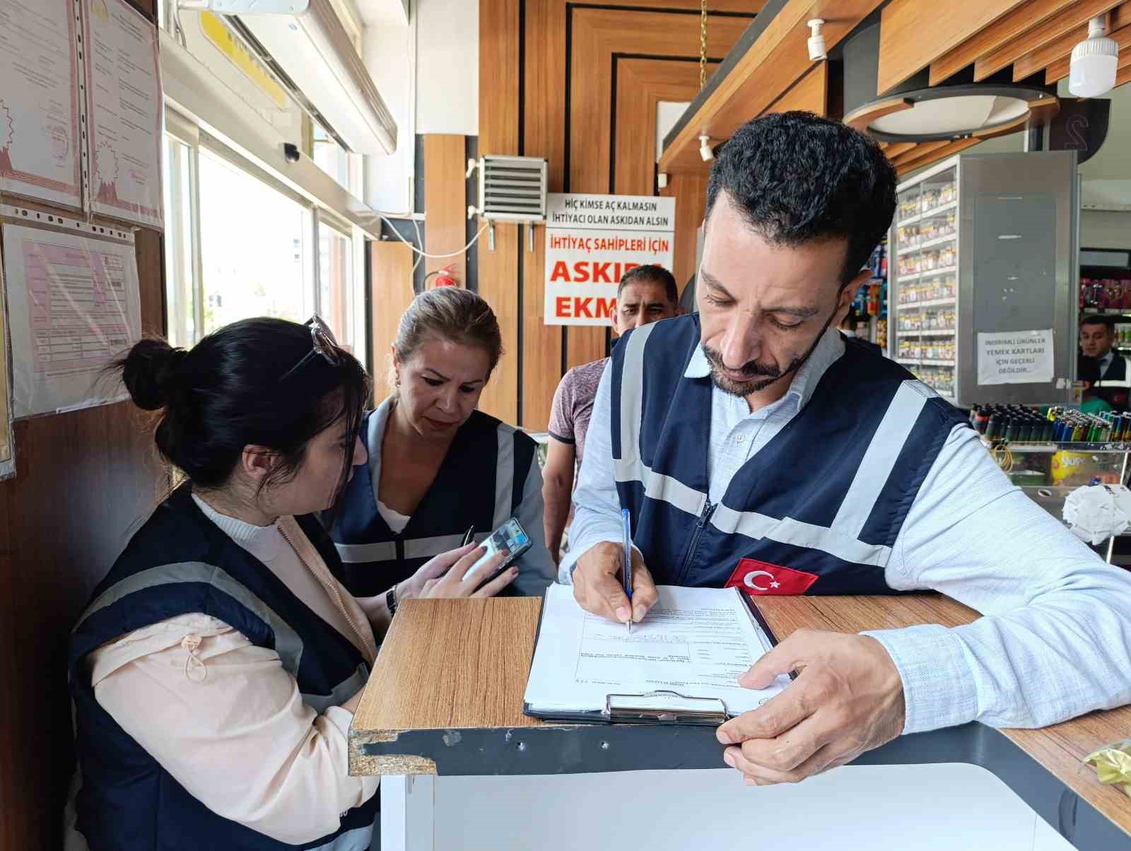 Van’da Kurban Bayramı öncesi market denetimi