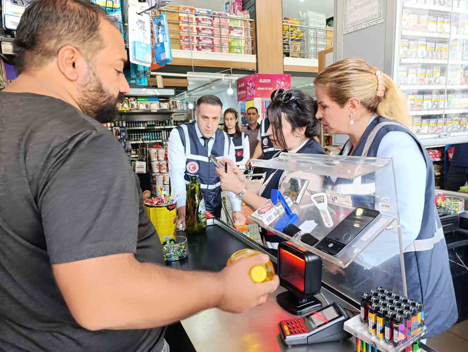 Van’da Kurban Bayramı öncesi market denetimi