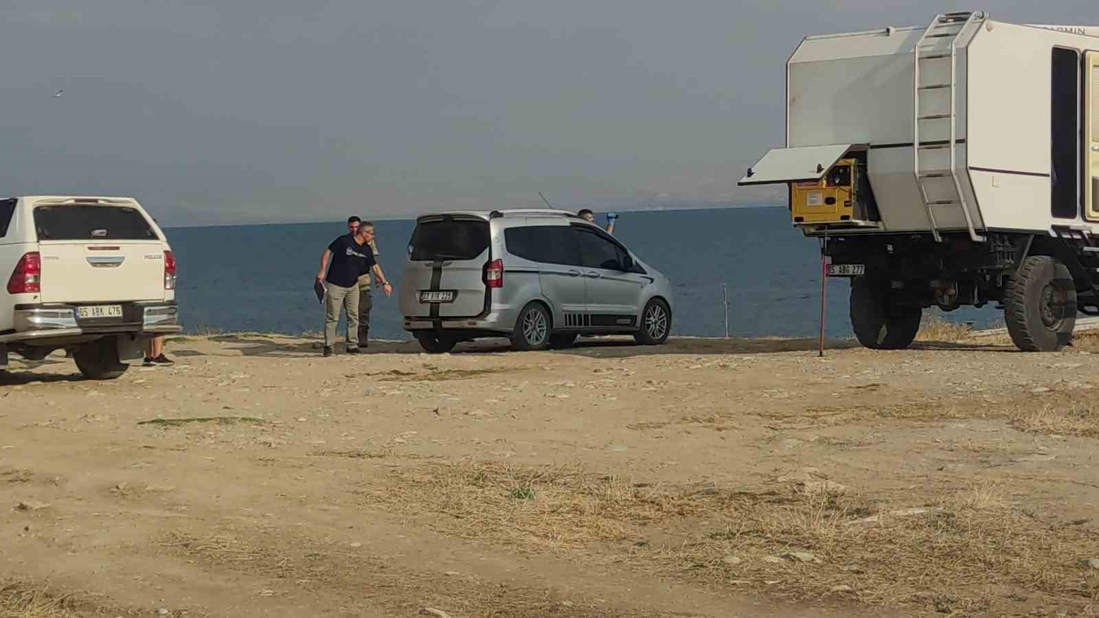 Van Gölü’nde kaybolan şahıs sağ olarak kurtarıldı