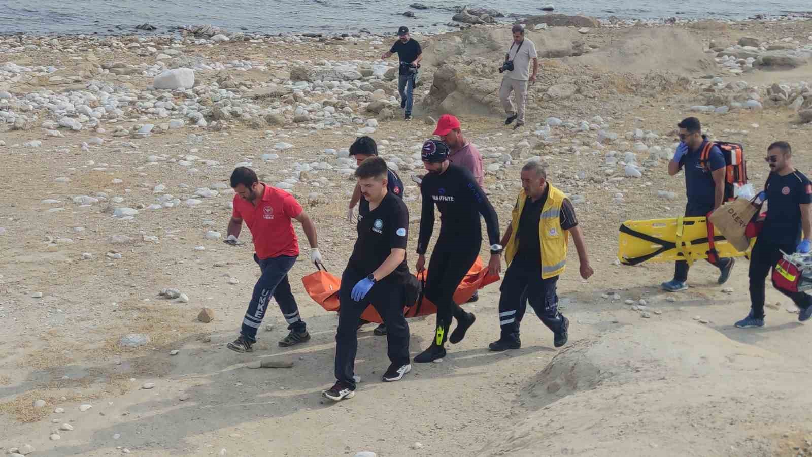 Van Gölü’nde kaybolan şahıs sağ olarak kurtarıldı