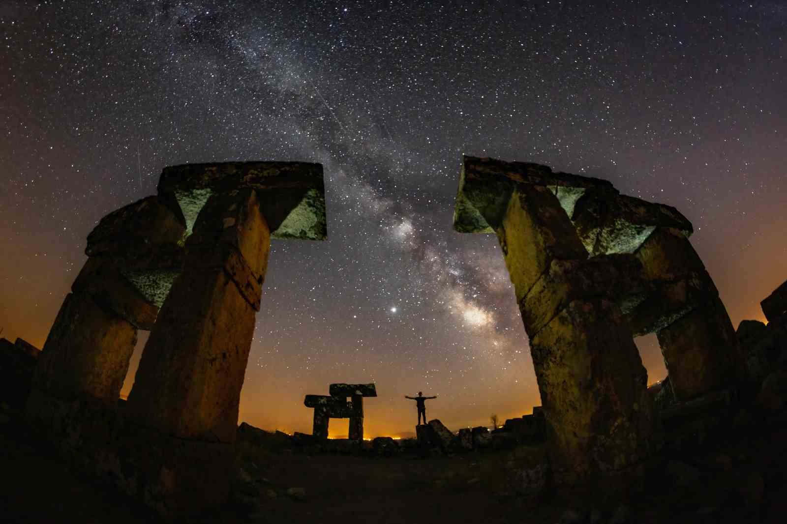 Vanlı gencin çektiği gökyüzü fotoğraflarını ESA paylaştı