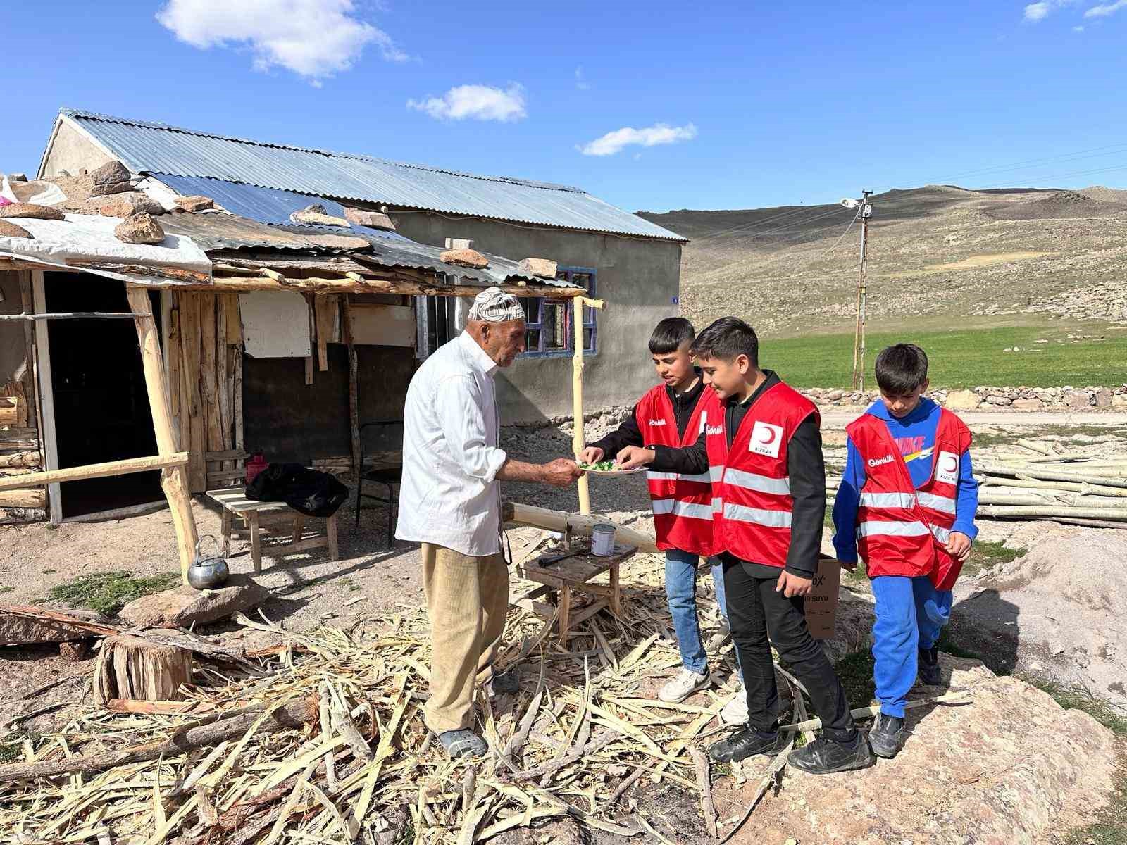 Muradiye’de 8 gündür kayıp yaşlı adamın cansız bedenine ulaşıldı