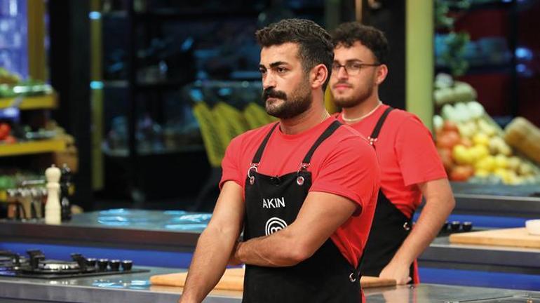 Masterchef'te 13. haftanın birinci ve ikinci eleme adayı belli oldu! Sinirden tezgahı tekmeledi