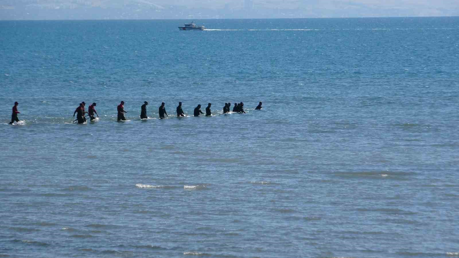 Van’da kaybolan Rojin termal kameralar ile aranıyor