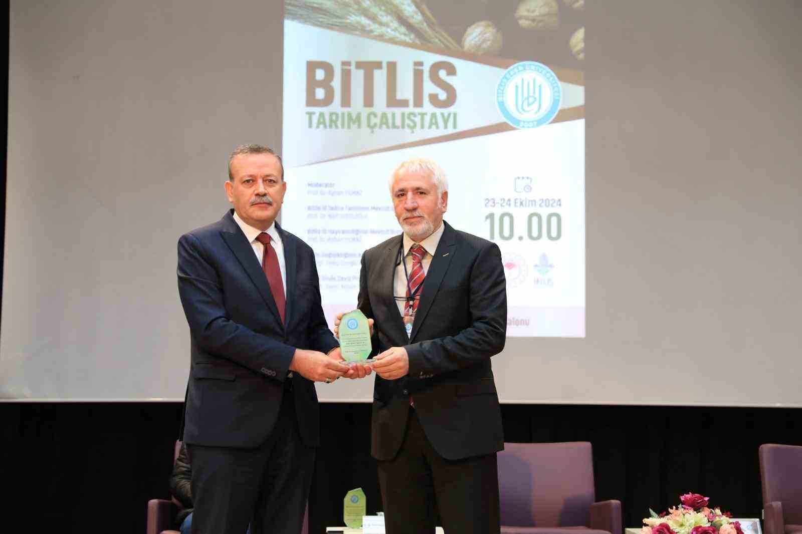 Bitlis Eren Üniversitesi’nde ‘Tarımın geleceği çalıştayı’ düzenlendi