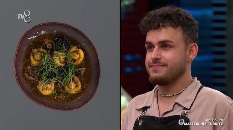 Masterchef'te ikinci eleme adayı belli oldu! Emre yürekleri ağza getirdi