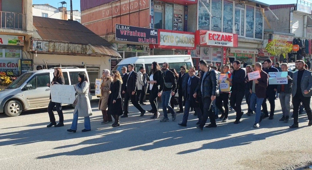 Başkale’de “Diyabet Farkındalık Yürüyüşü” yapıldı