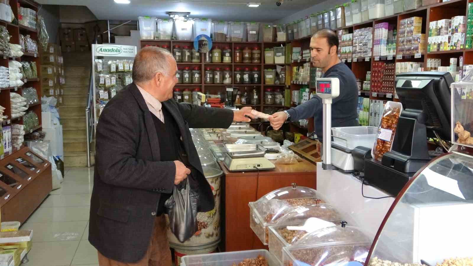 Van’da soğuk algınlığına doğal çözüm: Kış çayları