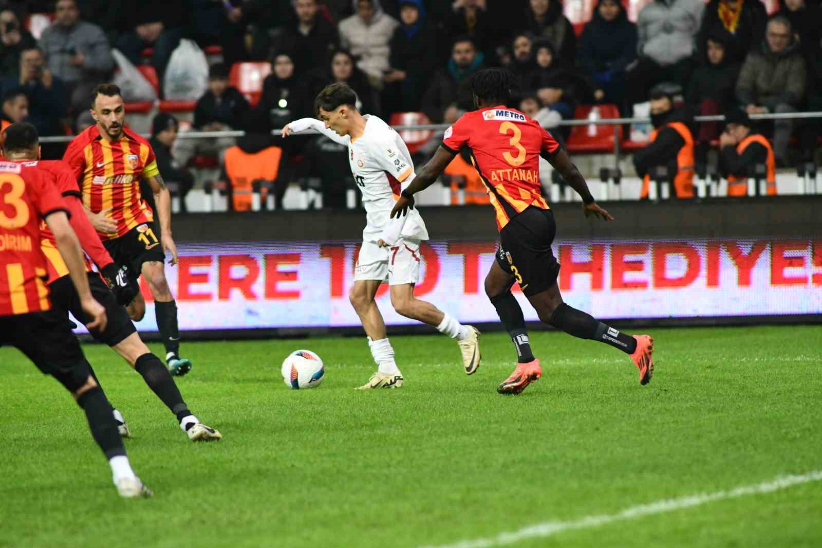 Trendyol Süper Lig: Kayserispor: 1 - Galatasaray: 5 (Maç sonucu)