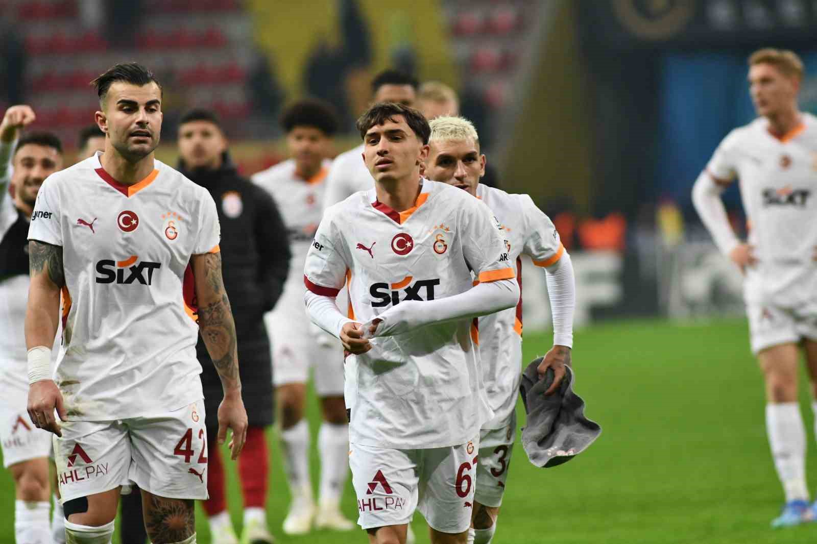 Trendyol Süper Lig: Kayserispor: 1 - Galatasaray: 5 (Maç sonucu)