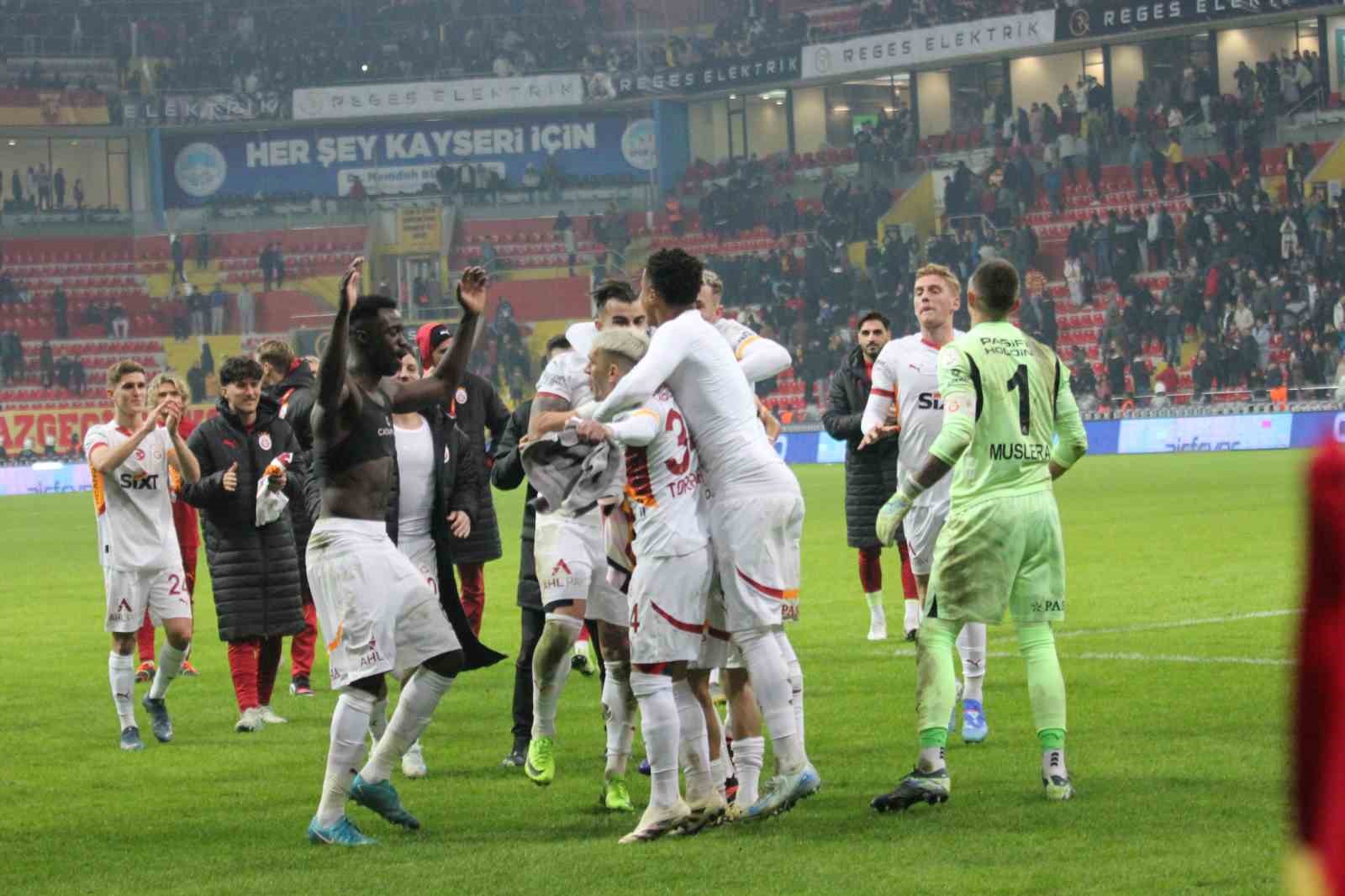 Trendyol Süper Lig: Kayserispor: 1 - Galatasaray: 5 (Maç sonucu)