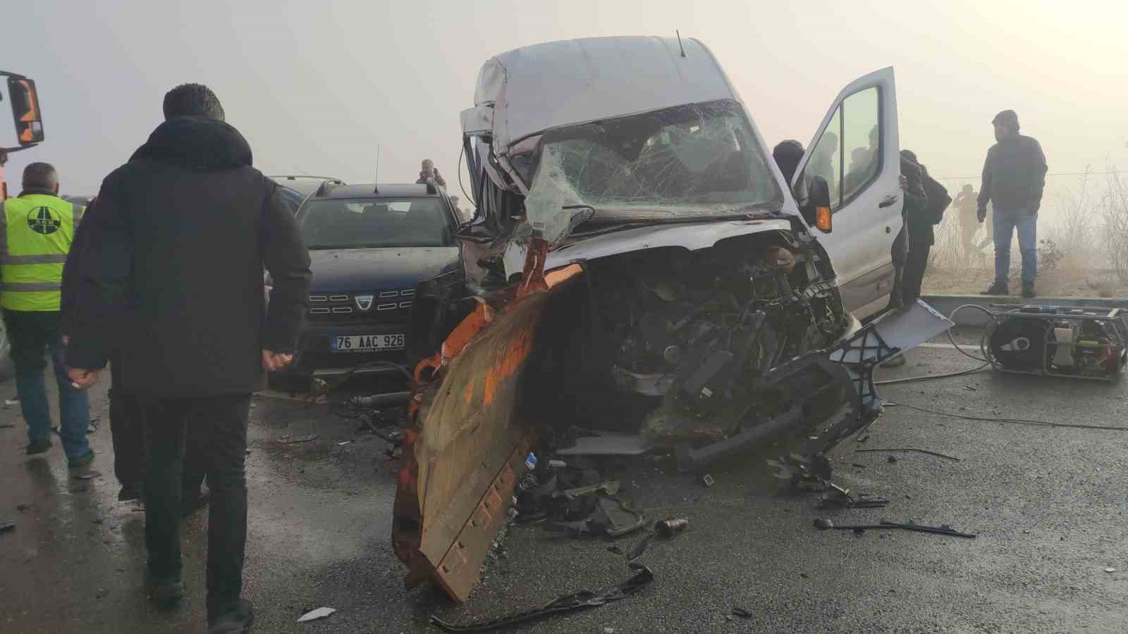 Van’da bir zincirleme trafik kazası daha meydana geldi