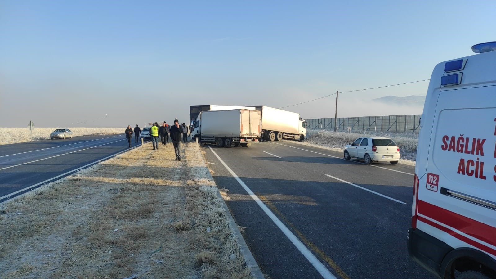 Van’da zincirleme kazalarda can pazarı: 1 ölü, 51 yaralı