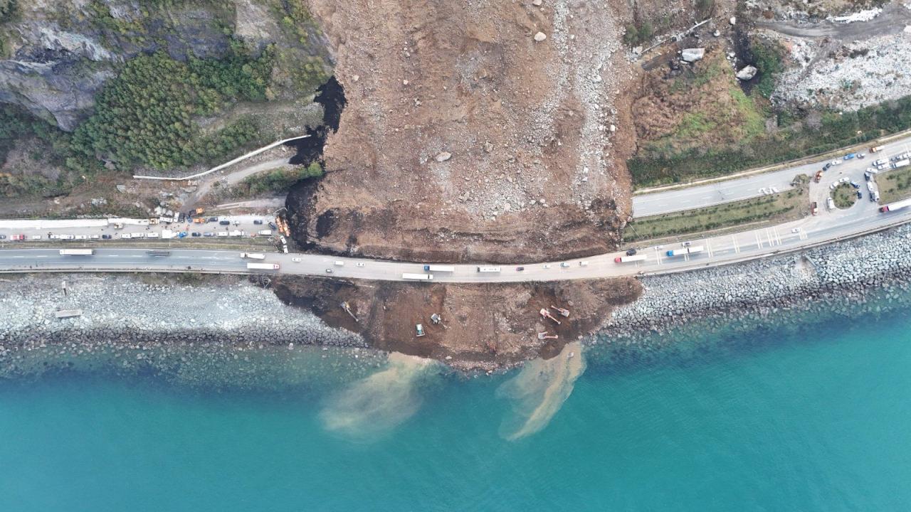 Artvin'den acı haber geldi: Gençlerin cansız bedenleri çıkarıldı