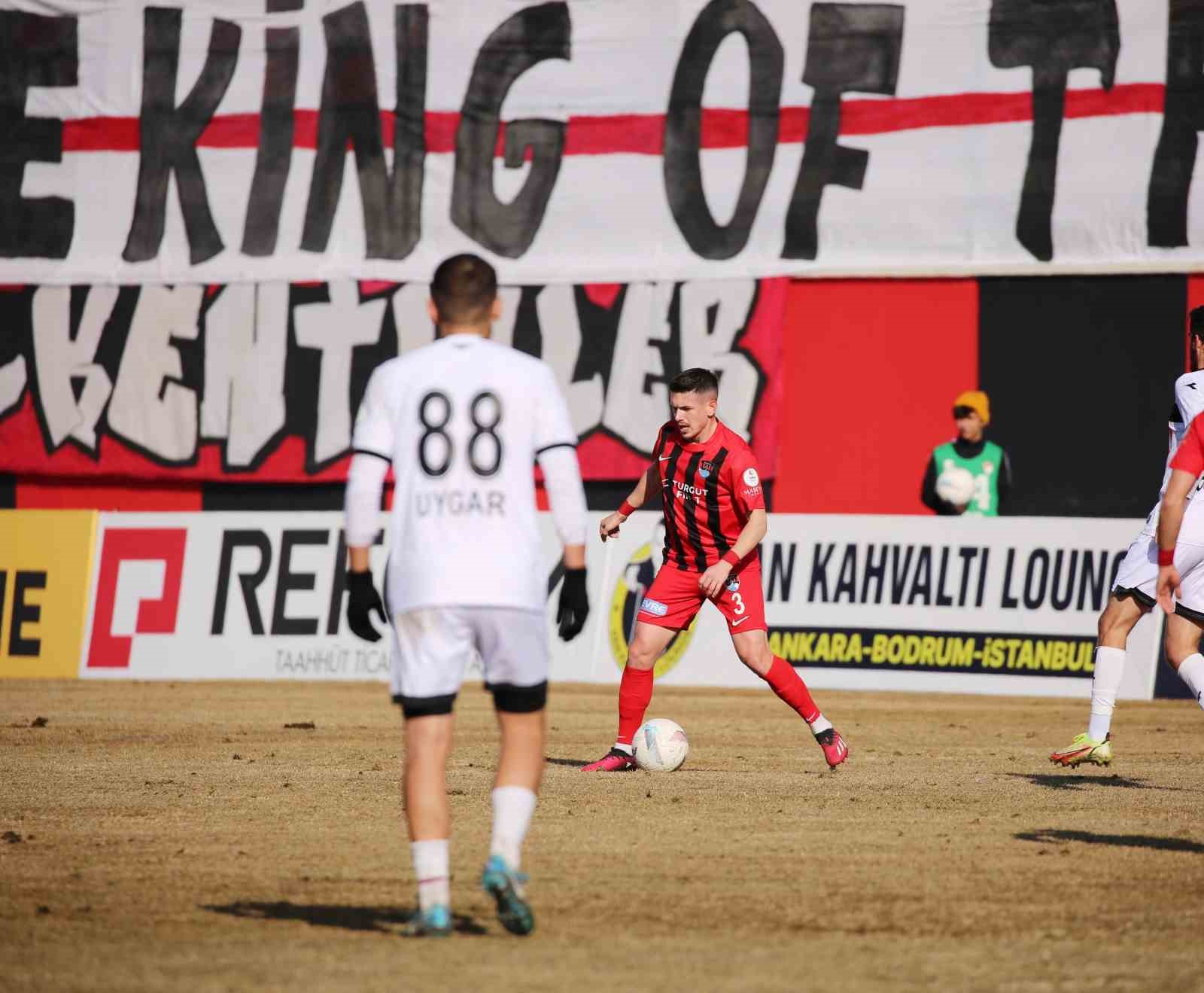 TFF 2. Lig Kırmızı Grup: Vanspor FK: 3 - Nazillspor: 1