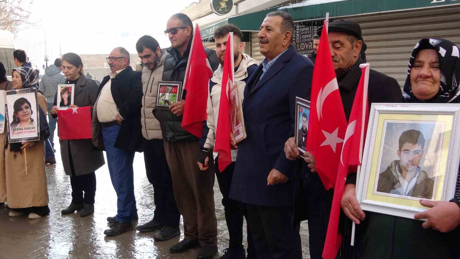 Vanlı ailelerin evlat mücadelesi 94’üncü haftasında