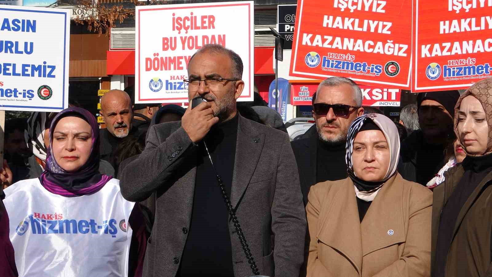 Kadın Komite Başkanı Ayhan’dan işten çıkarılan işçilere destek