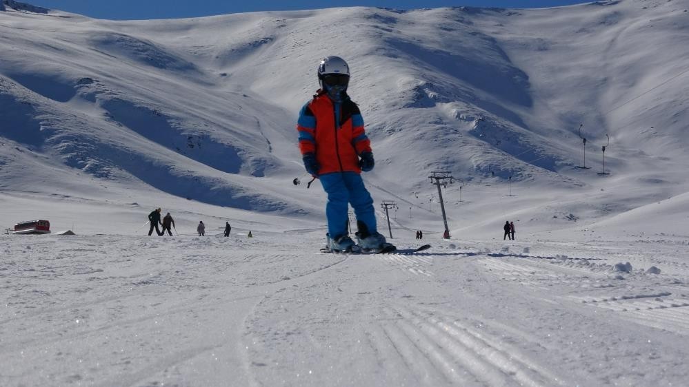 Abalı Kayak Merkezi kar yağışının az olması nedeniyle sezonu açamadı