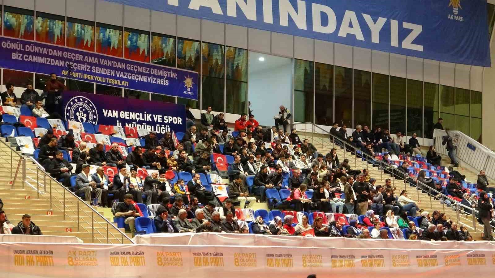 Vanlılar Cumhurbaşkanı’nı heyecanla bekliyor