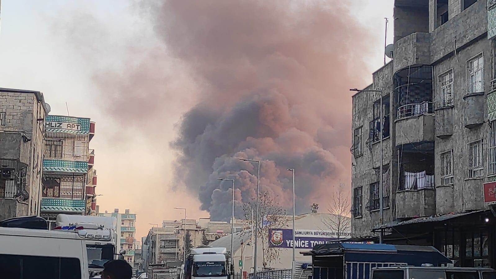 Şanlıurfa’da geri dönüşüm tesisinde yangın