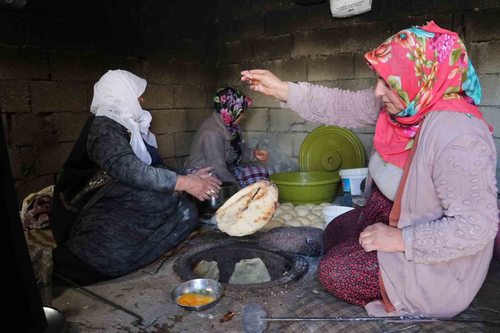 Van’da Ramazan ayının vazgeçilmez geleneği: Cevizli çörekler