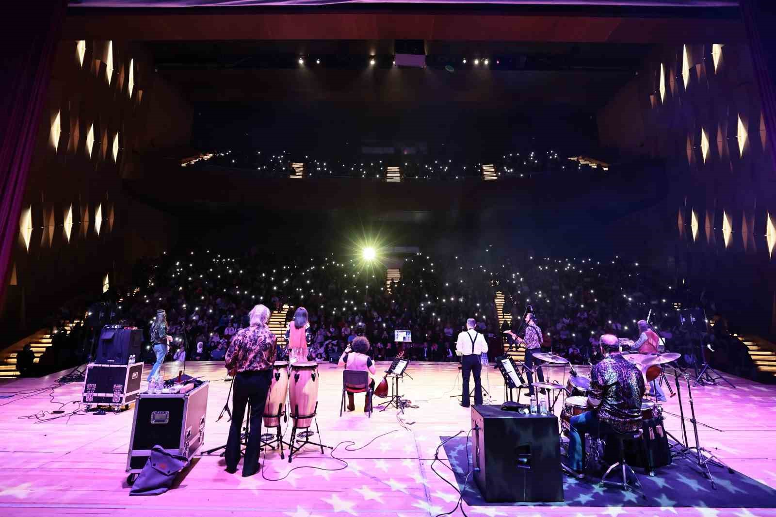 Barış Manço, Denizli’de saygıyla anıldı