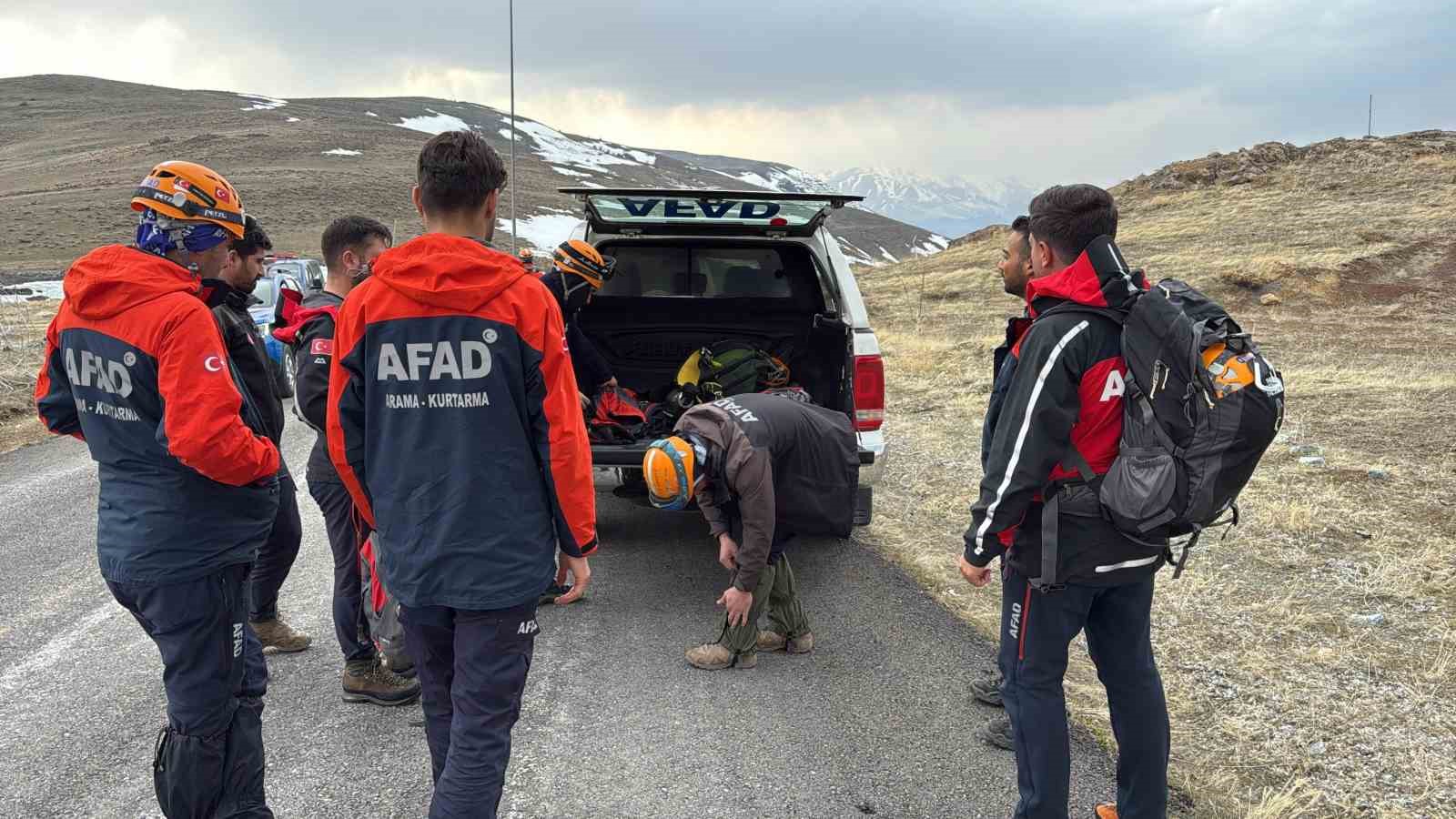 Artos Dağı’nda mahsur kalan dağcılar kurtarıldı