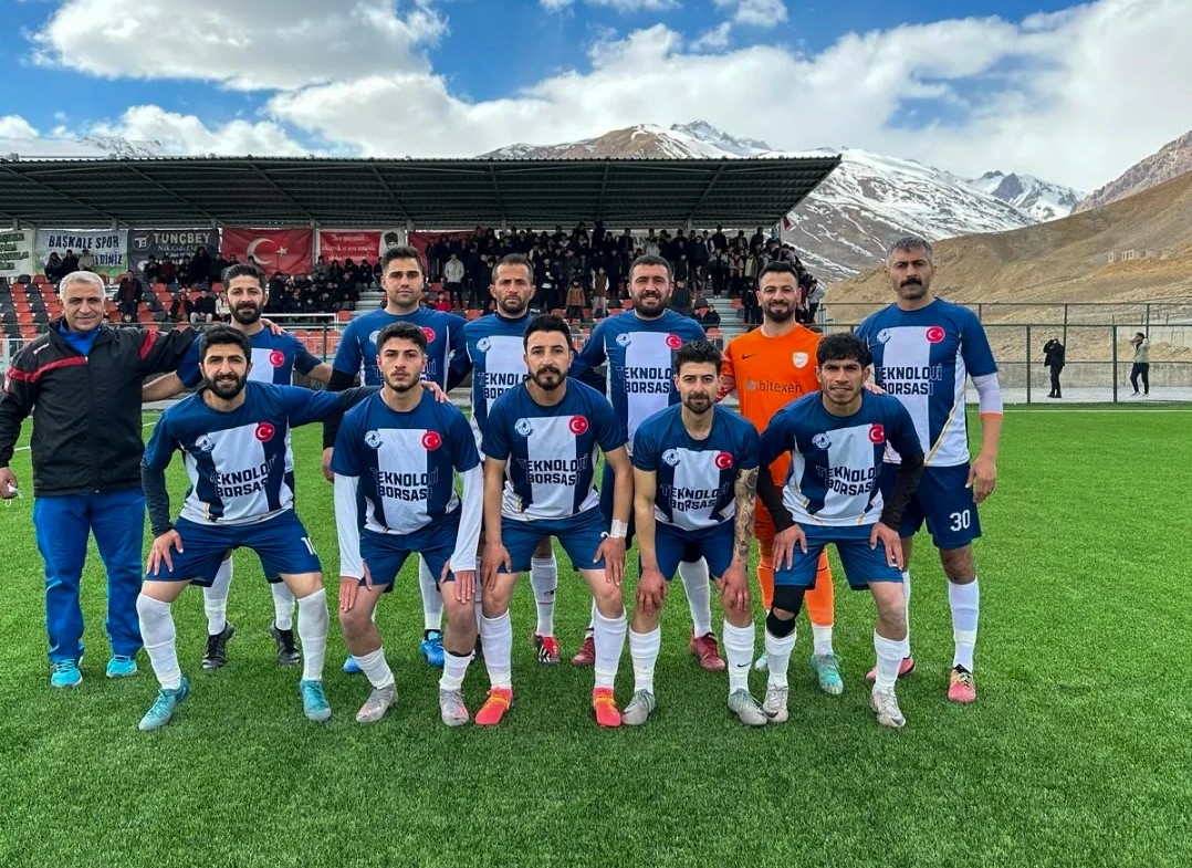 Başkalespor, Van Büyükşehir Belediyespor’la 1-1 berabere kaldı