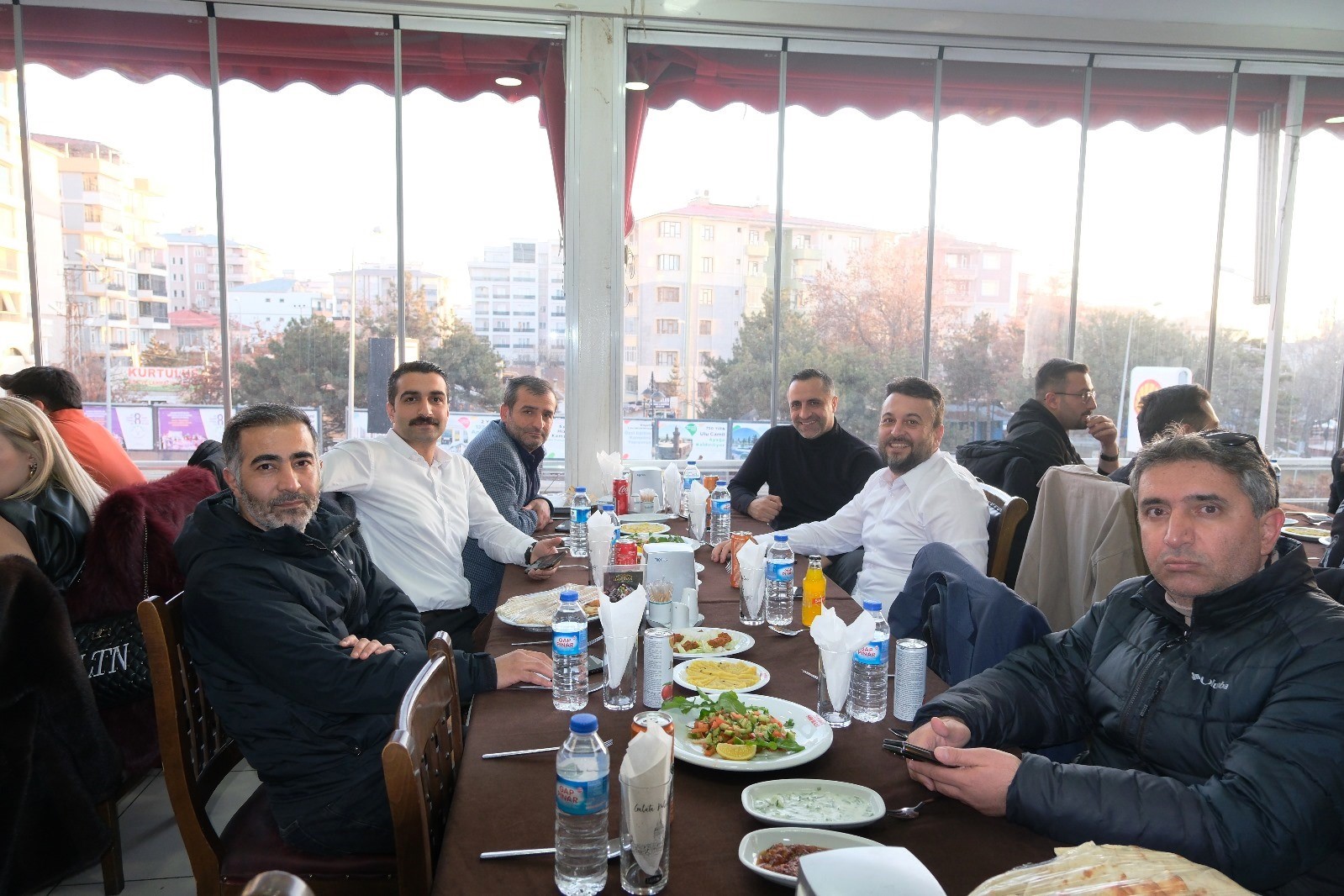 Lokman Hekim yönetici ve personeli iftarda bir araya geldi