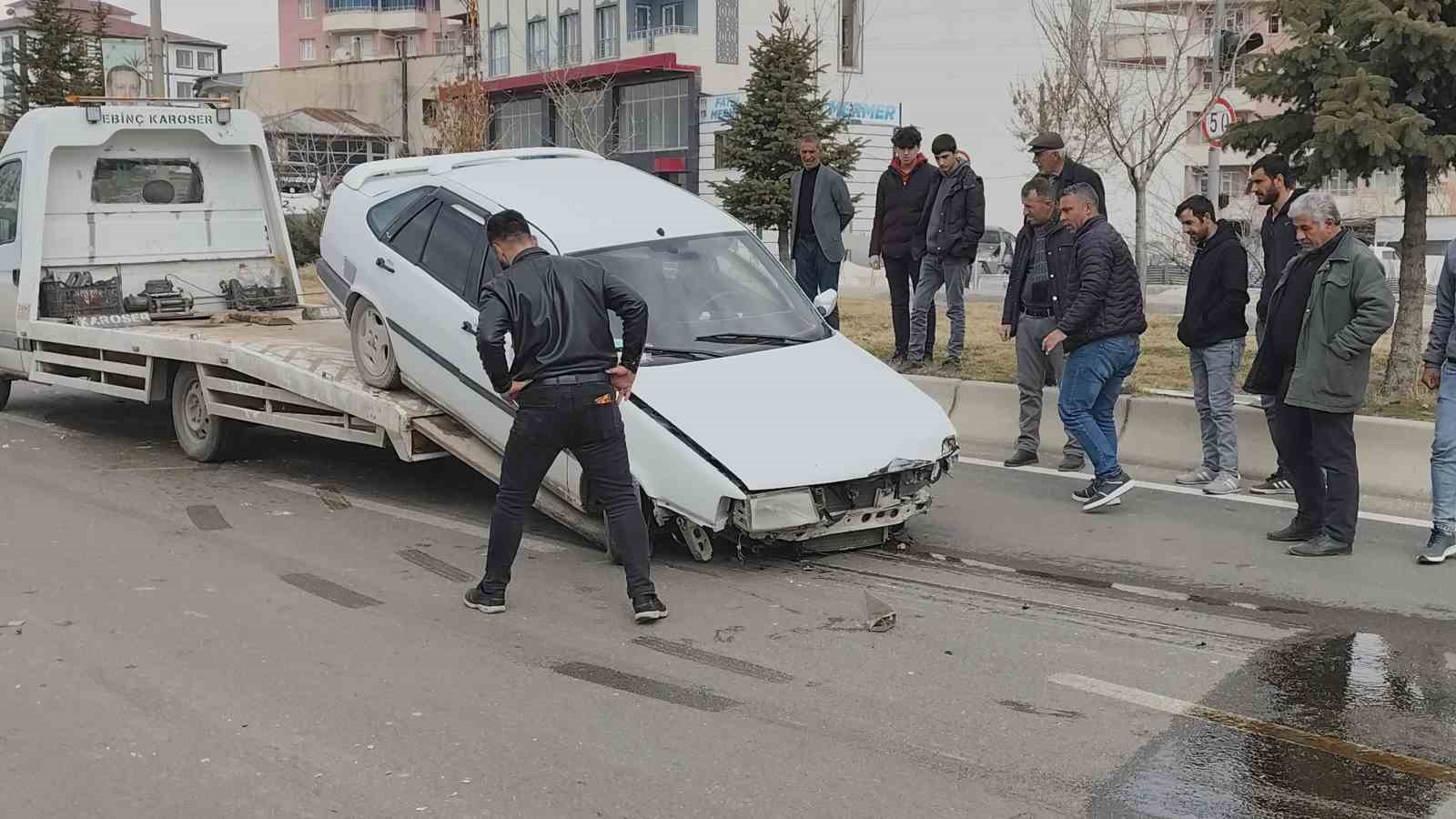 Erciş’te trafik kazası: 1 yaralı