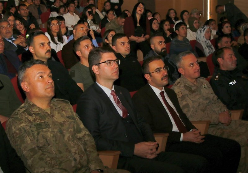 Erciş’te İstiklal Marşı’nın Kabulü ve Mehmet Akif Ersoy’u Anma Günü